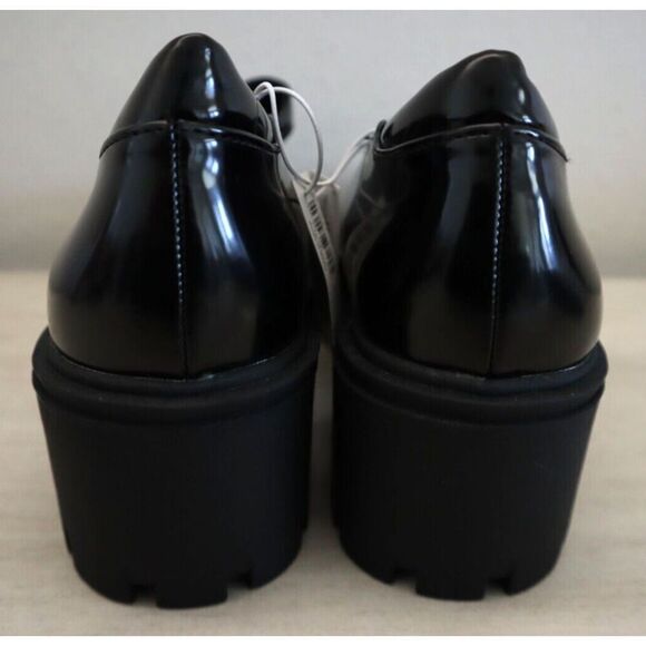 Old Navy Women's Sz 8 Blackjack Faux Leather Chunky Heel Mary Jane Shoes - Picture 3 of 11